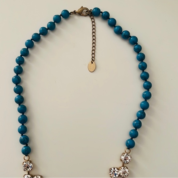 Danielle Steven’s Turquoise Crystal Statement Necklace - Picture 3 of 7